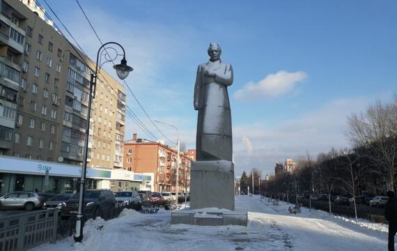 Памятник А. В. Кольцову на Кольцовском бульваре